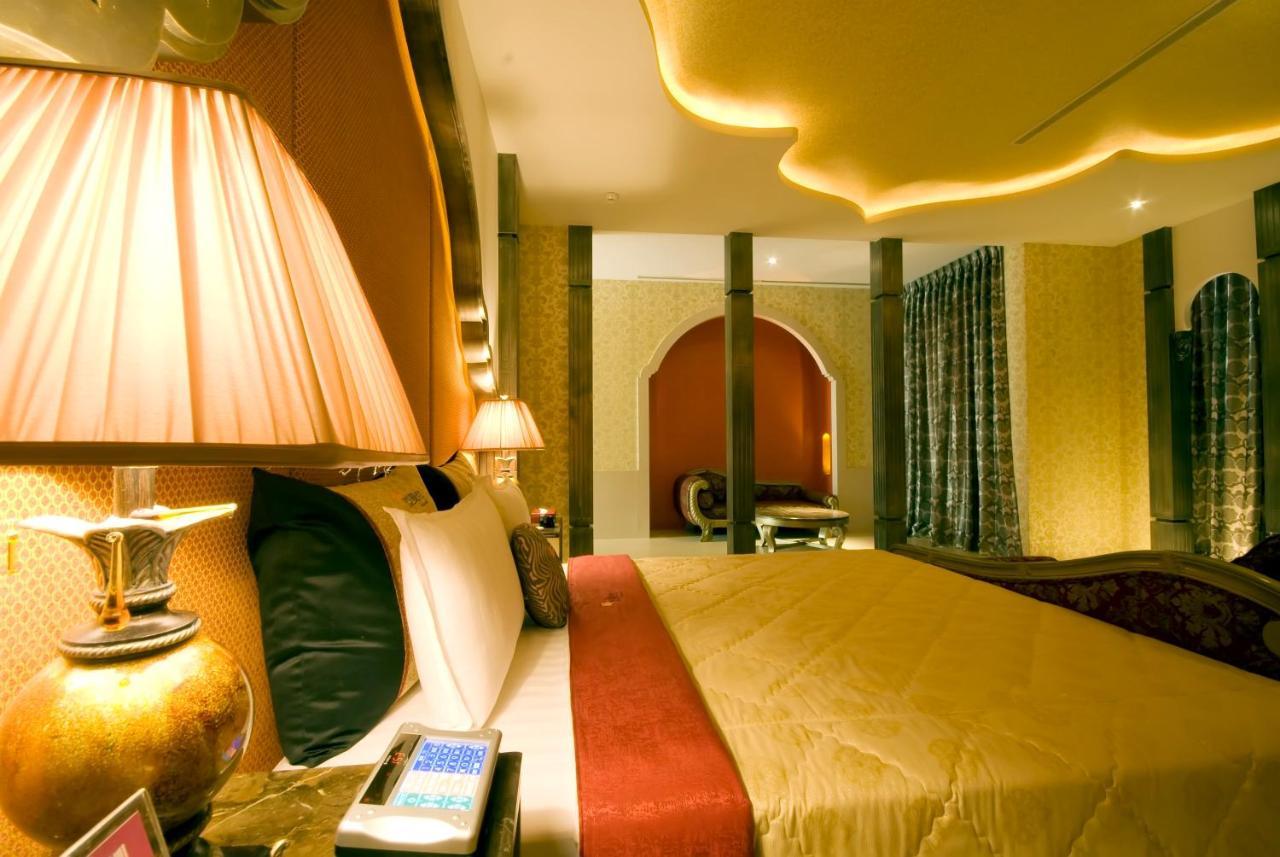 Harport Motel Kaohsiung Extérieur photo