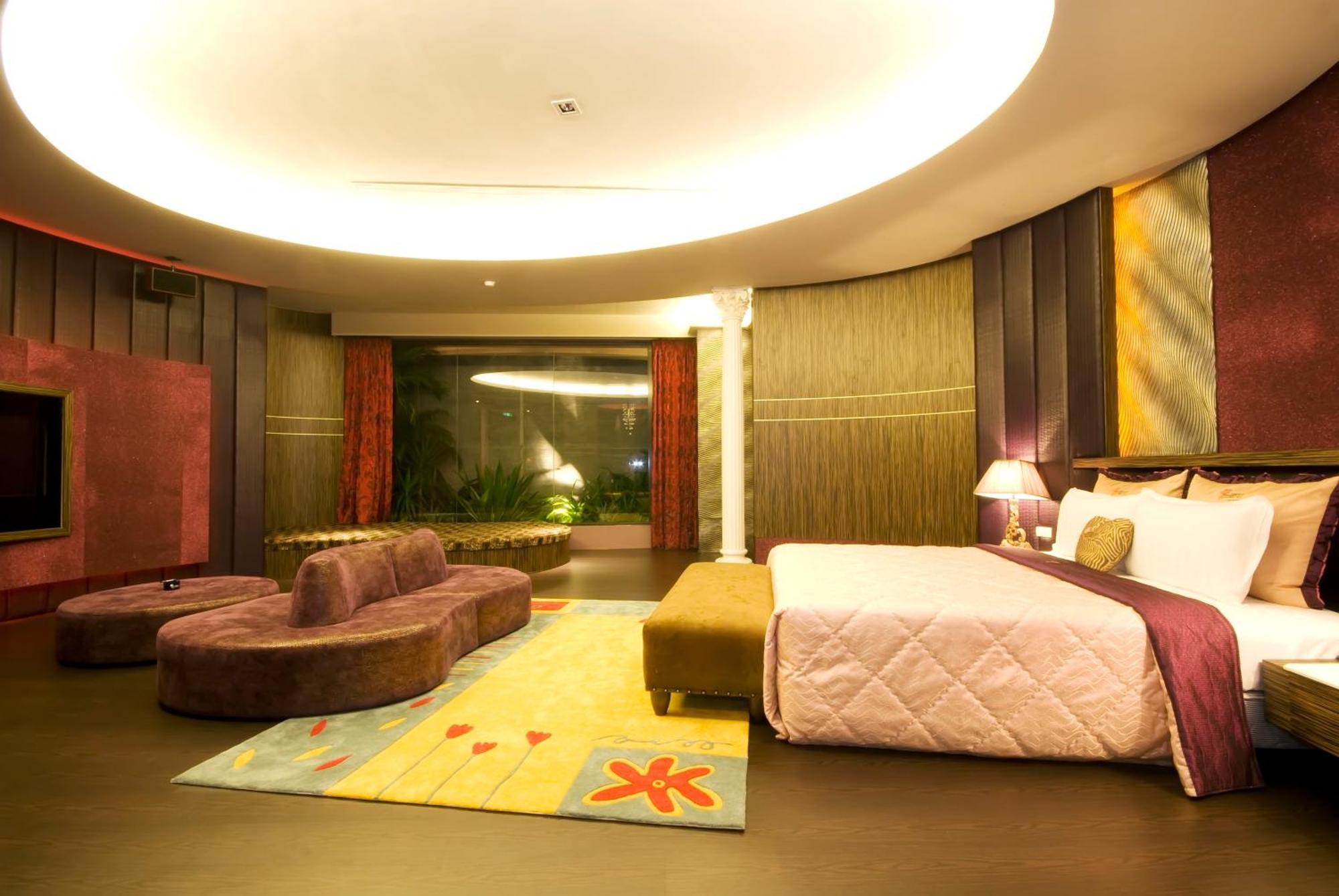 Harport Motel Kaohsiung Extérieur photo